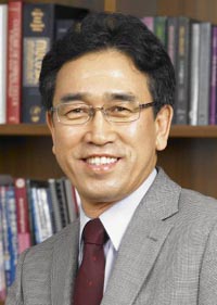 Dr kim seong jin 2.jpg